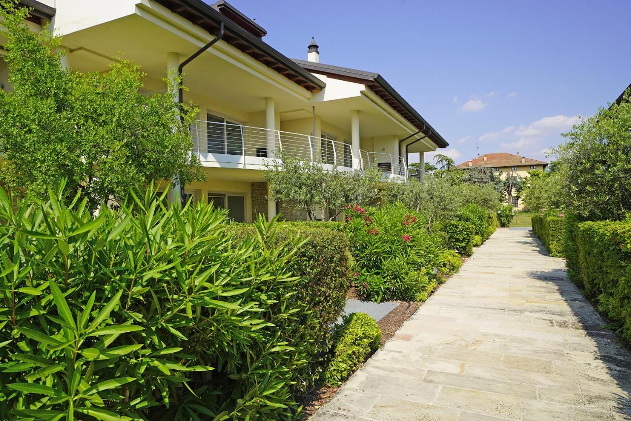 Giulia Luxury Apartment Sirmione Buitenkant foto