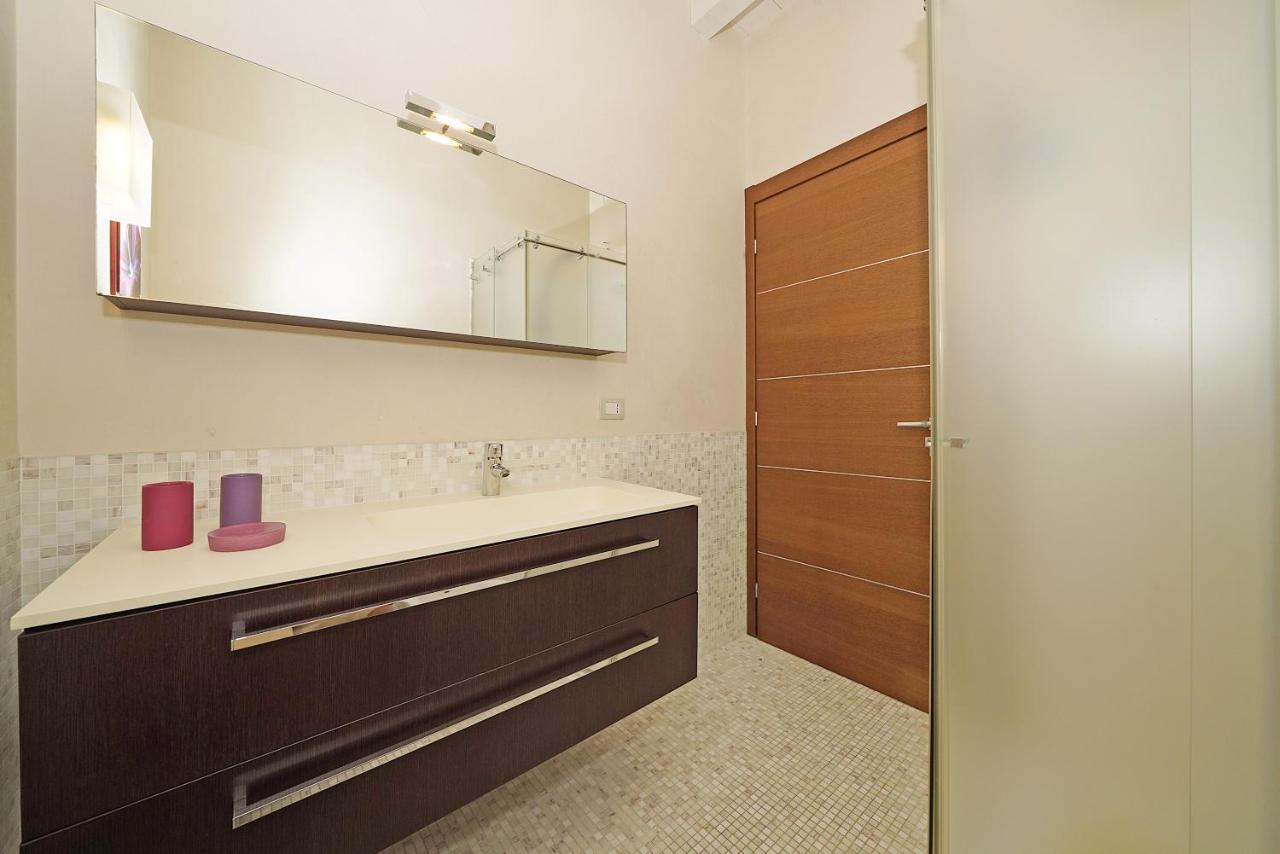 Giulia Luxury Apartment Sirmione Buitenkant foto
