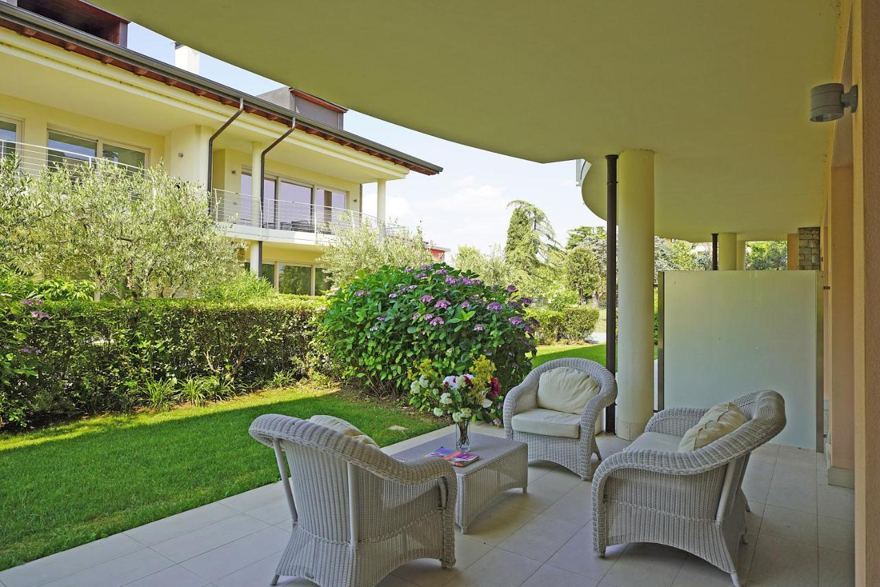 Giulia Luxury Apartment Sirmione Buitenkant foto